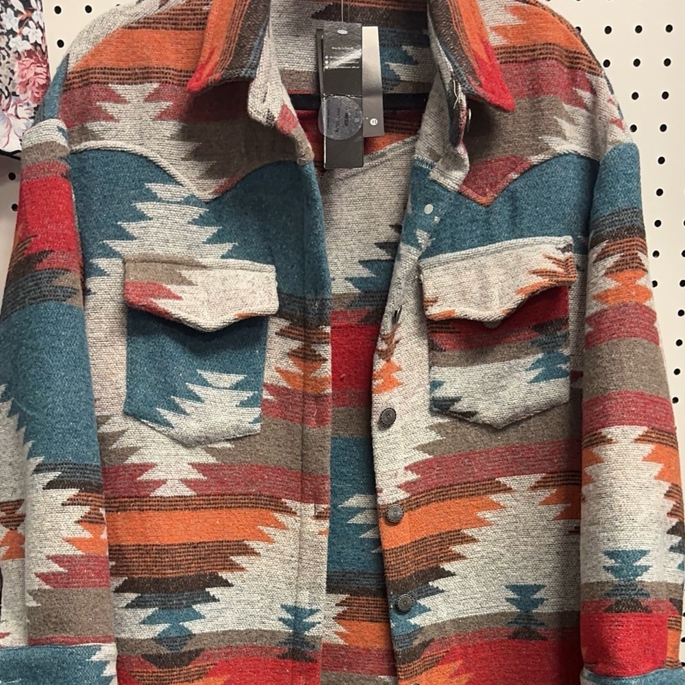 Aztec Coat - Picture 4 of 4